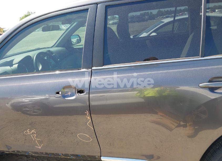 Photo 15 of 2013 Toyota Highlander BASE PLUS V6 (VIN 5TDZK3EH5DS138587)