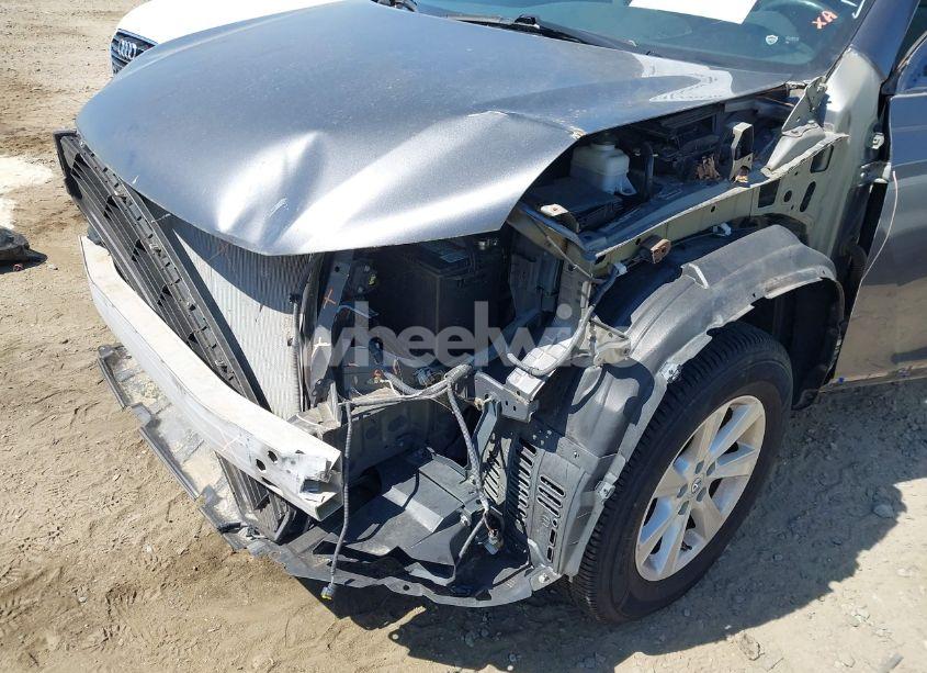 Photo 6 of 2013 Toyota Highlander BASE PLUS V6 (VIN 5TDZK3EH5DS138587)