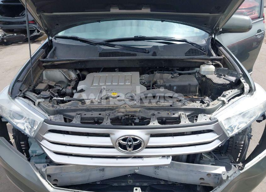 Photo 10 of 2011 Toyota Highlander BASE V6 (VIN 5TDZK3EH6BS026281)