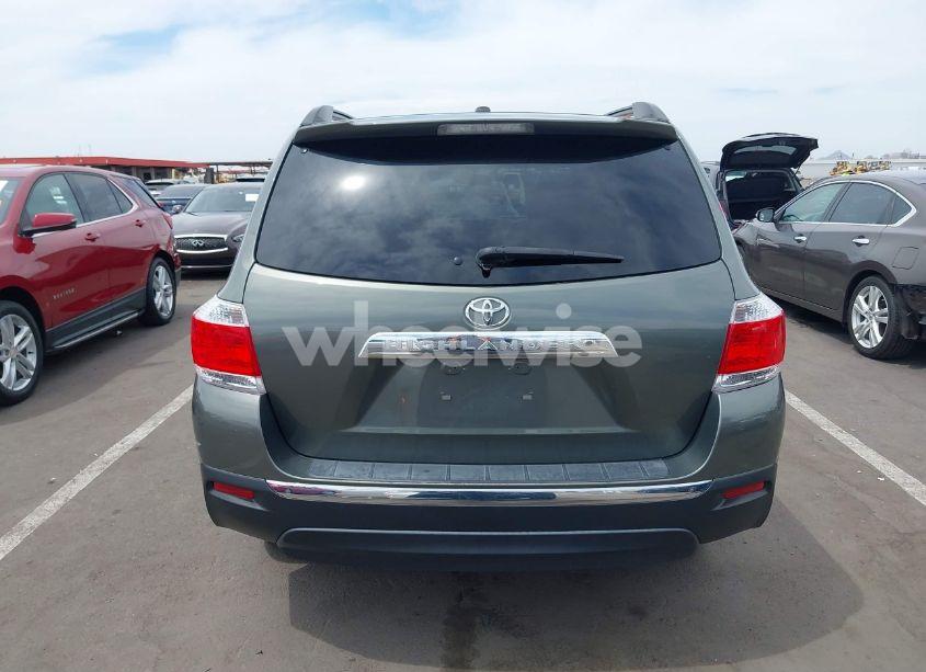 Photo 16 of 2011 Toyota Highlander BASE V6 (VIN 5TDZK3EH6BS026281)