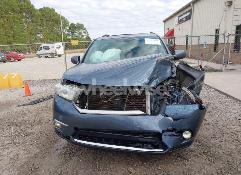 Photo 13 of 2011 Toyota Highlander SE V6 (VIN 5TDZK3EH6BS026703)