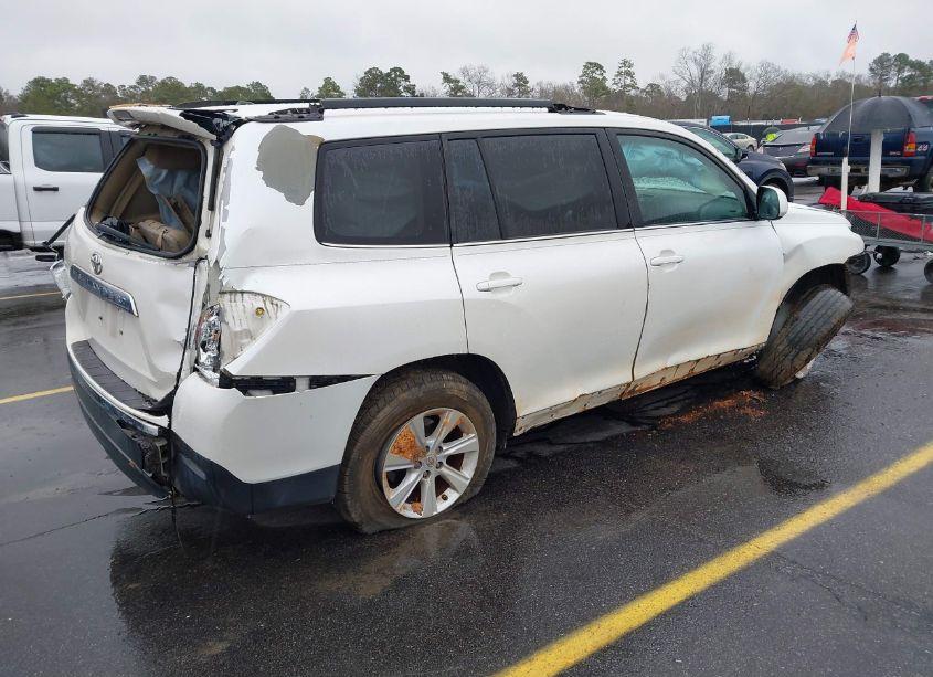 Photo 4 of 2012 Toyota Highlander SE (VIN 5TDZK3EH6CS079094)