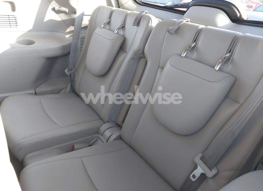 Photo 18 of 2011 Toyota Highlander SE V6 (VIN 5TDZK3EH7BS033529)