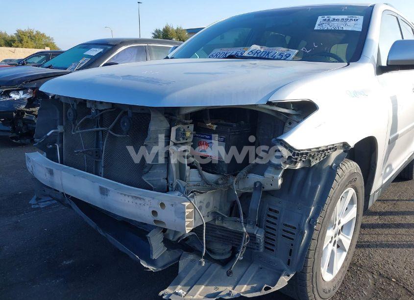 Photo 6 of 2011 Toyota Highlander SE V6 (VIN 5TDZK3EH7BS033529)