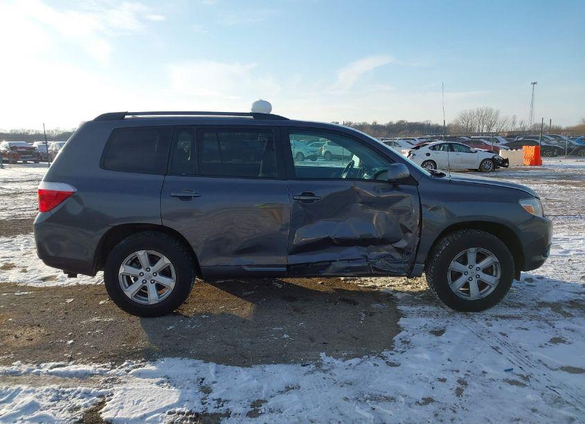 Photo 13 of 2010 Toyota Highlander BASE V6 (VIN 5TDZK3EH8AS006600)