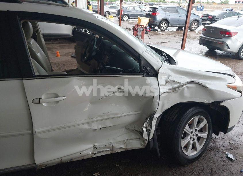 Photo 6 of 2013 Toyota Highlander SE V6 (VIN 5TDZK3EH8DS132427)