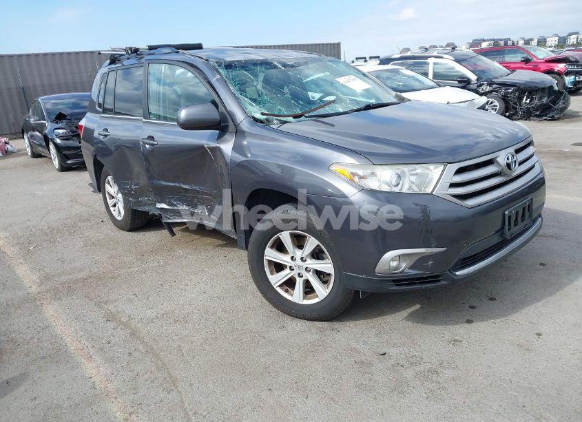 2013 Toyota Highlander BASE PLUS V6 (VIN 5TDZK3EH8DS142438) main photo