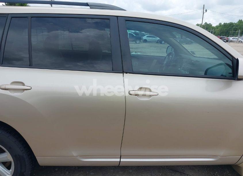 Photo 13 of 2010 Toyota Highlander BASE V6 (VIN 5TDZK3EH9AS018030)