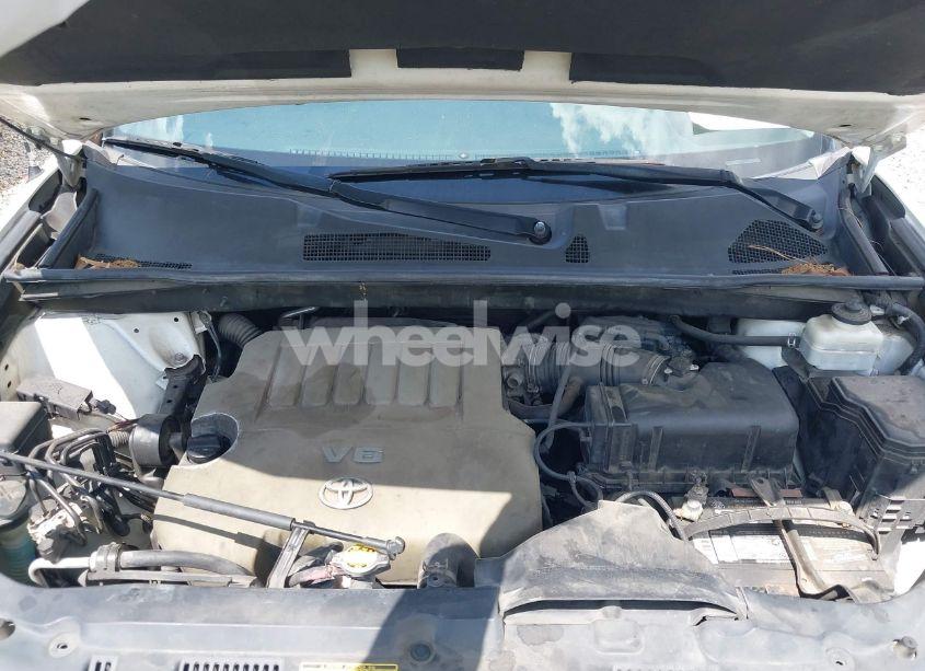 Photo 10 of 2011 Toyota Highlander BASE V6 (VIN 5TDZK3EH9BS024539)