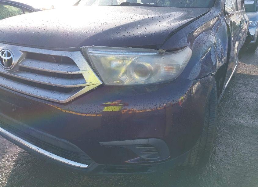 Photo 12 of 2013 Toyota Highlander BASE V6 (VIN 5TDZK3EH9DS132971)