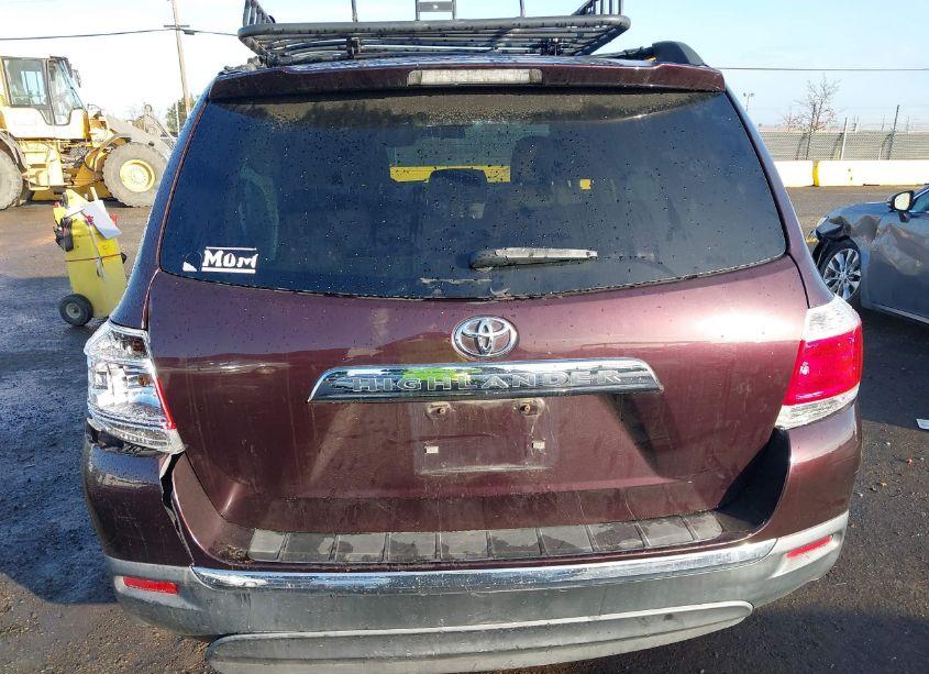 Photo 15 of 2013 Toyota Highlander BASE V6 (VIN 5TDZK3EH9DS132971)