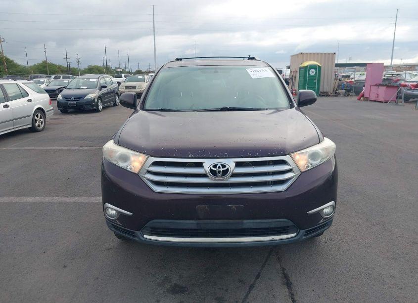 Photo 12 of 2012 Toyota Highlander SE V6 (VIN 5TDZK3EHXCS053596)