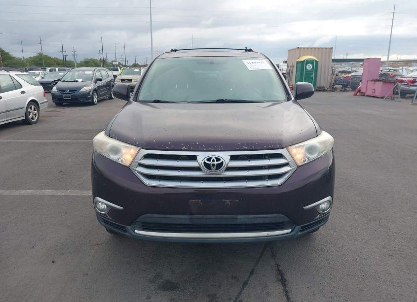 Photo 6 of 2012 Toyota Highlander SE V6 (VIN 5TDZK3EHXCS053596)