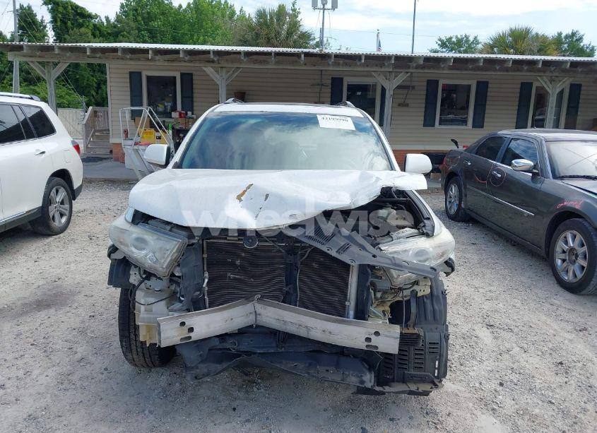 Photo 13 of 2013 Toyota Highlander SE V6 (VIN 5TDZK3EHXDS092478)