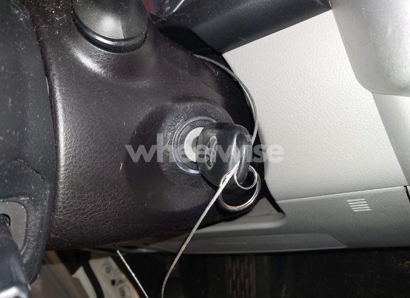 Photo 11 of 2016 Toyota Highlander LE V6 (VIN 5TDZKRFH0GS130743)