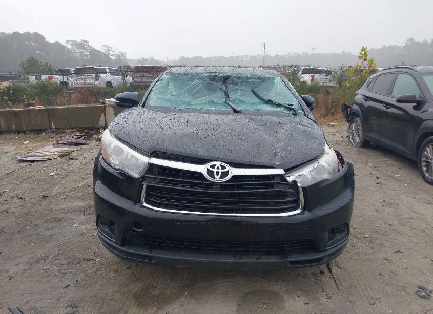 Photo 12 of 2016 Toyota Highlander LE V6 (VIN 5TDZKRFH0GS147459)