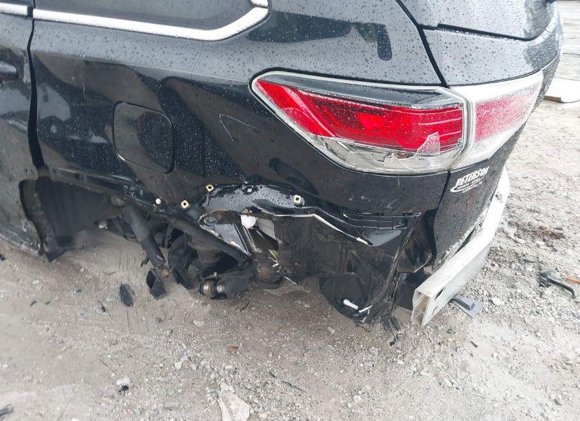 Photo 17 of 2016 Toyota Highlander LE V6 (VIN 5TDZKRFH0GS147459)