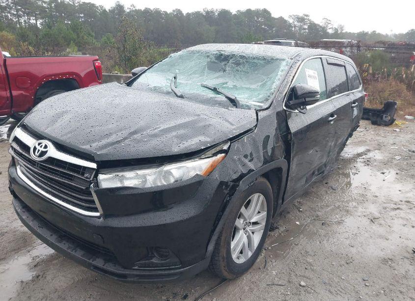Photo 6 of 2016 Toyota Highlander LE V6 (VIN 5TDZKRFH0GS147459)