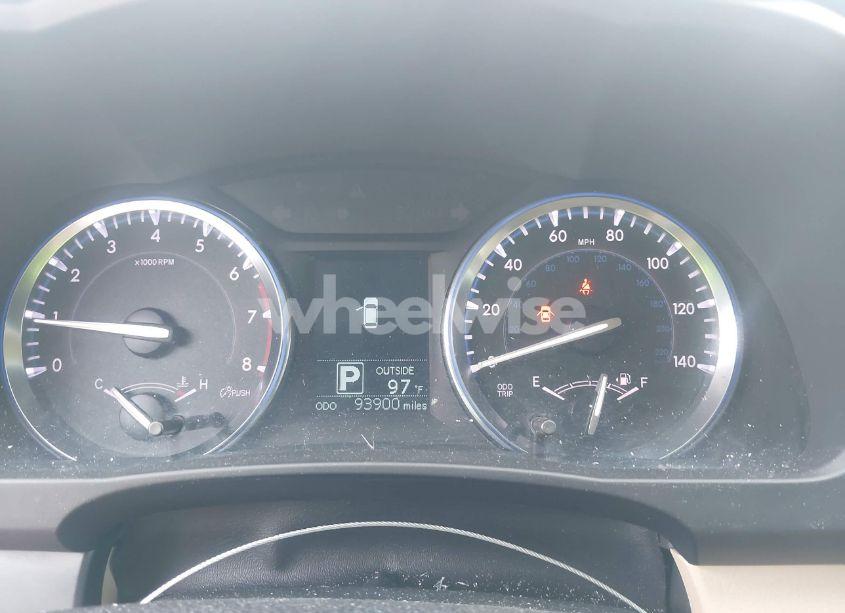 Photo 7 of 2015 Toyota Highlander LE PLUS V6 (VIN 5TDZKRFH1FS078571)