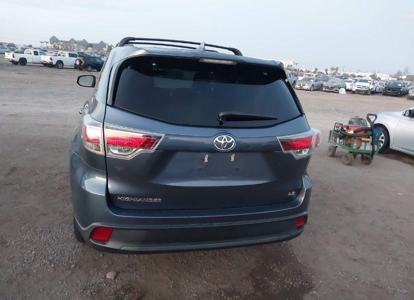 Photo 17 of 2015 Toyota Highlander LE PLUS V6 (VIN 5TDZKRFH1FS084970)