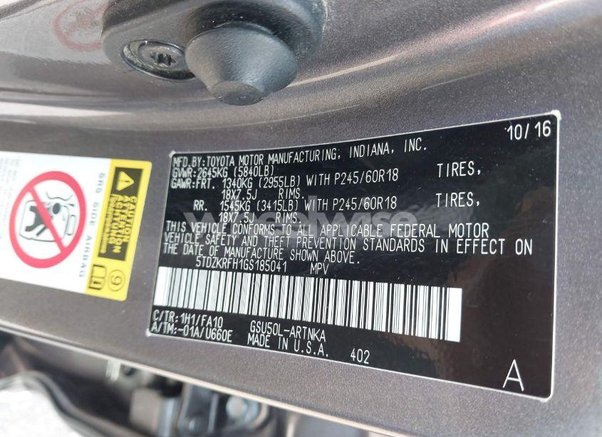 Photo 9 of 2016 Toyota Highlander LE PLUS V6 (VIN 5TDZKRFH1GS185041)