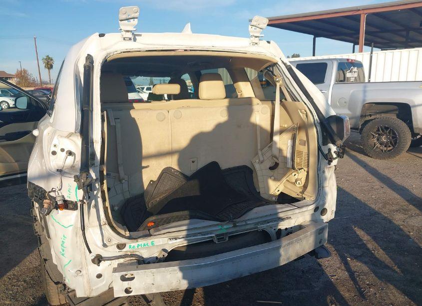 Photo 6 of 2015 Toyota Highlander LE/LE PLUS (VIN 5TDZKRFH2FS081494)