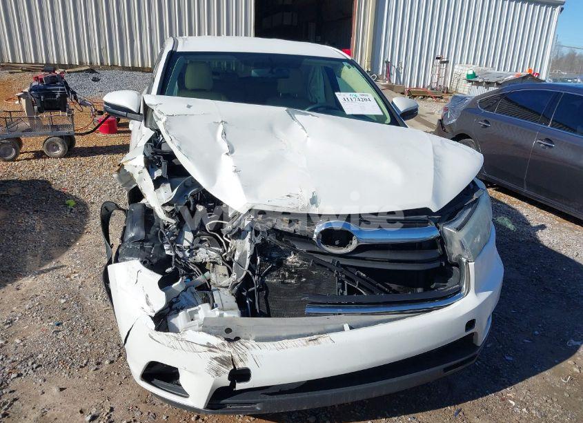 Photo 12 of 2016 Toyota Highlander LE PLUS V6 (VIN 5TDZKRFH2GS138651)