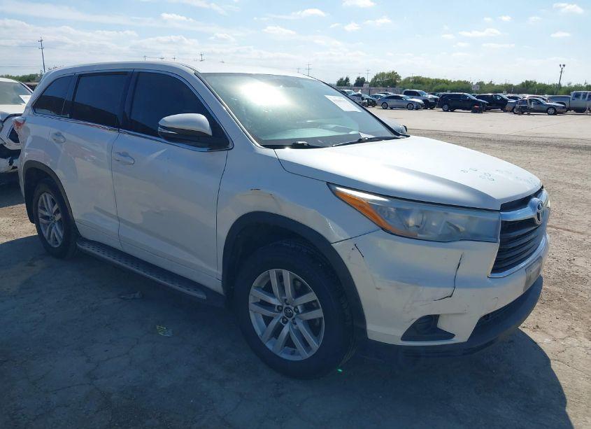 2016 Toyota Highlander LE V6 (VIN 5TDZKRFH2GS177062) main photo