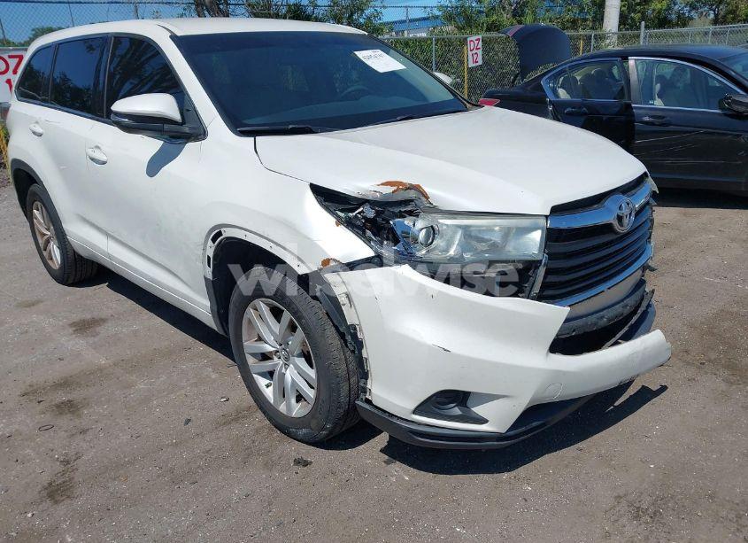 Photo 19 of 2016 Toyota Highlander LE V6 (VIN 5TDZKRFH4GS127117)