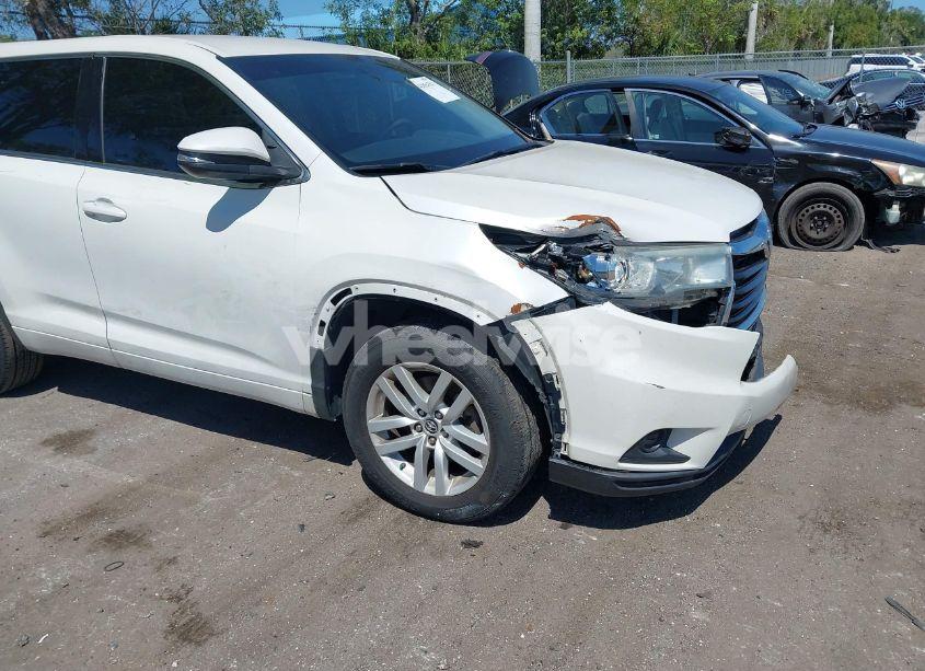 Photo 20 of 2016 Toyota Highlander LE V6 (VIN 5TDZKRFH4GS127117)