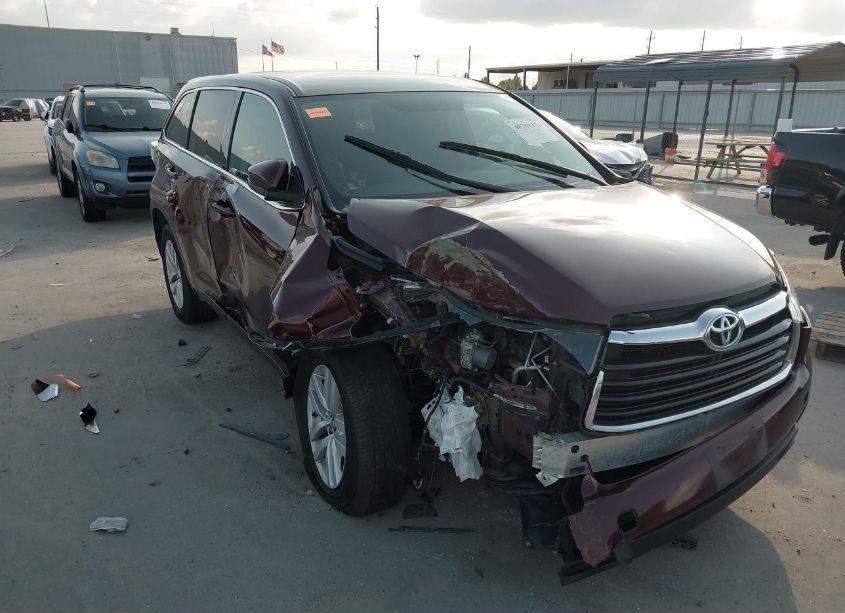 2016 Toyota Highlander LE V6 (VIN 5TDZKRFH4GS136044) main photo