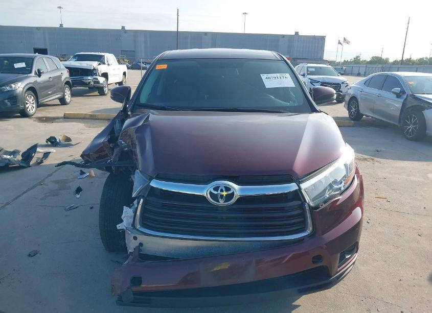 Photo 13 of 2016 Toyota Highlander LE V6 (VIN 5TDZKRFH4GS136044)