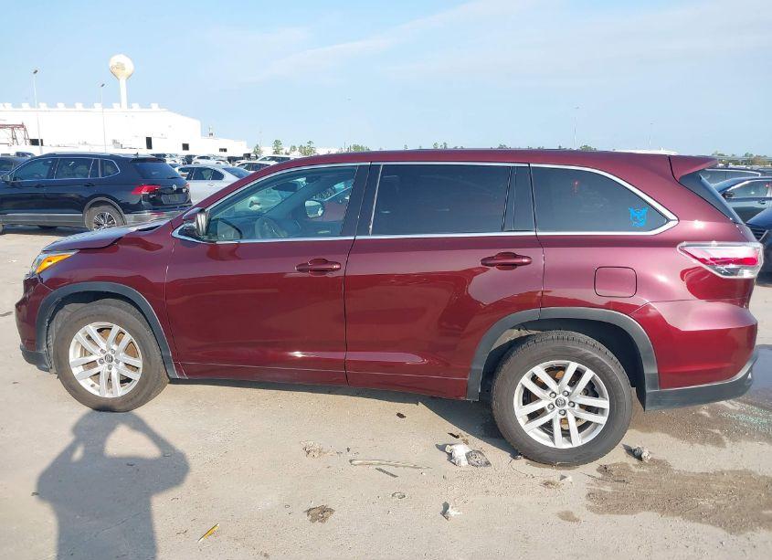 Photo 15 of 2016 Toyota Highlander LE V6 (VIN 5TDZKRFH4GS136044)