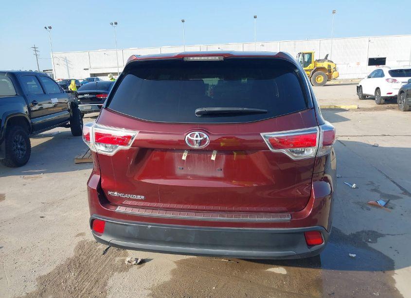 Photo 17 of 2016 Toyota Highlander LE V6 (VIN 5TDZKRFH4GS136044)