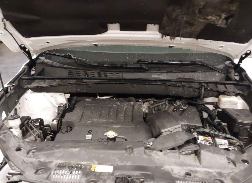 Photo 10 of 2015 Toyota Highlander LE PLUS V6 (VIN 5TDZKRFH7FS103070)