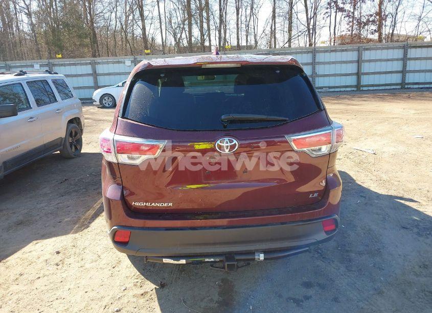 Photo 16 of 2015 Toyota Highlander LE PLUS V6 (VIN 5TDZKRFH7FS108334)