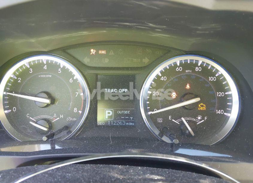 Photo 7 of 2015 Toyota Highlander LE PLUS V6 (VIN 5TDZKRFH7FS108334)