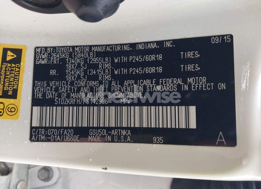 Photo 9 of 2015 Toyota Highlander LE PLUS V6 (VIN 5TDZKRFH7FS112996)