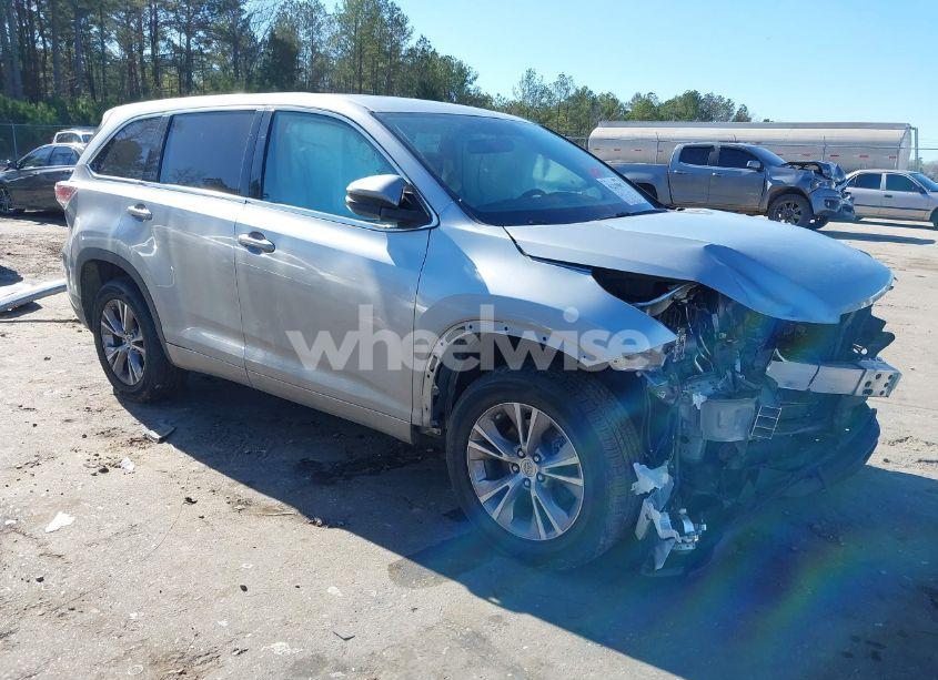 2014 Toyota Highlander LE PLUS V6 (VIN 5TDZKRFH9ES029472) main photo