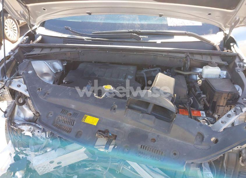 Photo 10 of 2014 Toyota Highlander LE PLUS V6 (VIN 5TDZKRFH9ES029472)