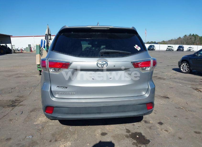 Photo 17 of 2014 Toyota Highlander LE PLUS V6 (VIN 5TDZKRFH9ES029472)
