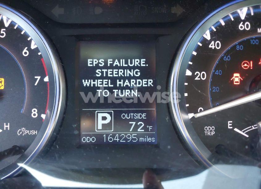 Photo 15 of 2015 Toyota Highlander LE V6 (VIN 5TDZKRFH9FS099524)