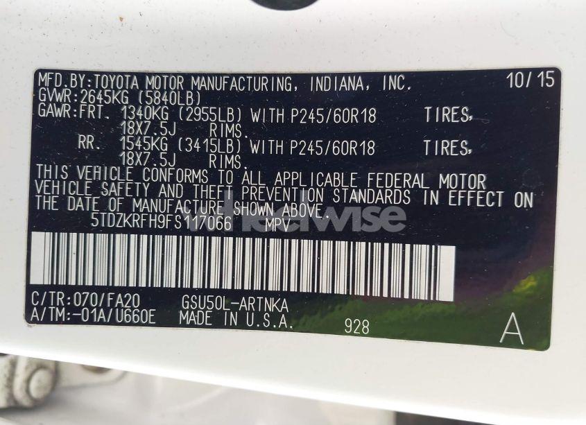 Photo 9 of 2015 Toyota Highlander LE PLUS V6 (VIN 5TDZKRFH9FS117066)