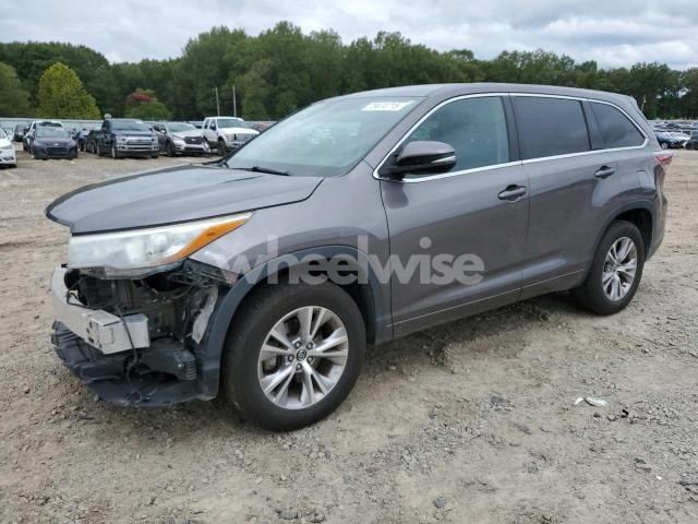 Photo 5 of 2016 TOYOTA HIGHLANDER LE (VIN 5TDZKRFH9GS187359)