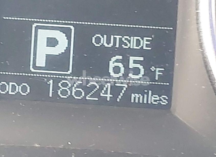 Photo 15 of 2015 Toyota Highlander LE V6 (VIN 5TDZKRFHXFS055290)