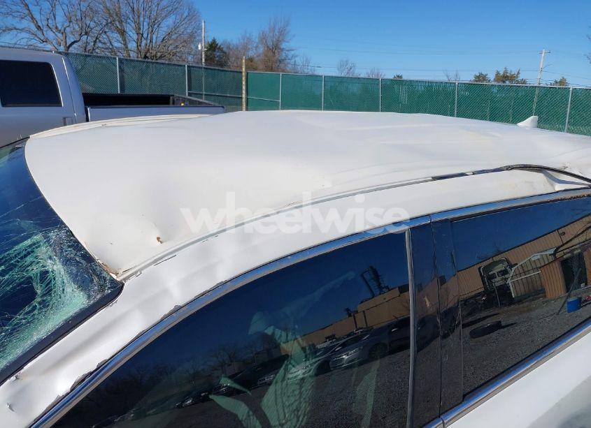 Photo 13 of 2015 Toyota Highlander LE PLUS V6 (VIN 5TDZKRFHXFS112068)