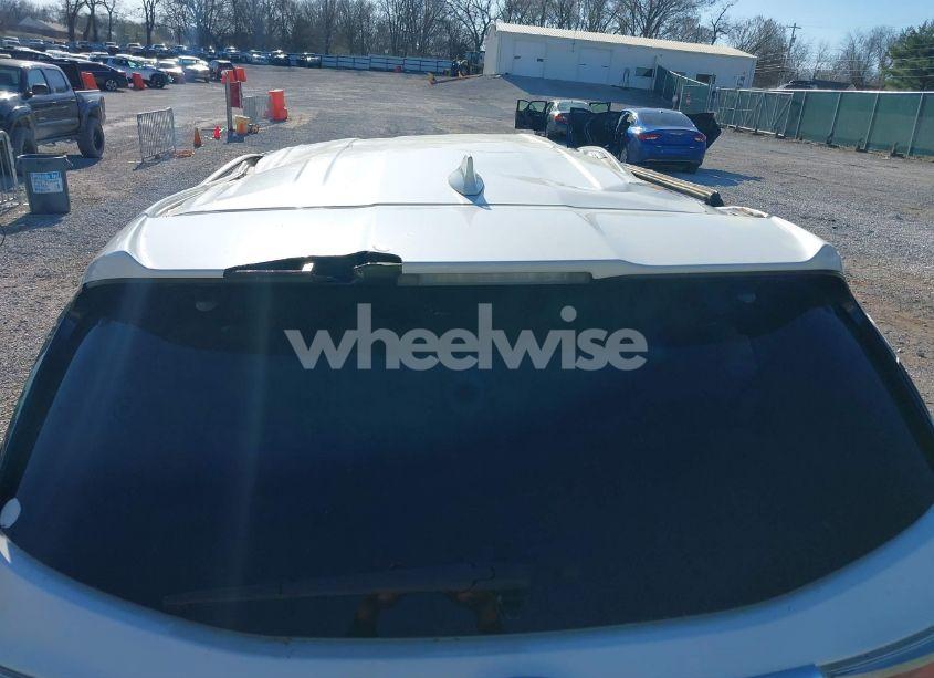 Photo 15 of 2015 Toyota Highlander LE PLUS V6 (VIN 5TDZKRFHXFS112068)