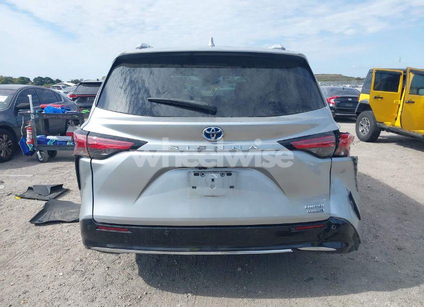 Photo 16 of 2022 Toyota Sienna LIMITED (VIN 5TDZRKEC3NS083956)