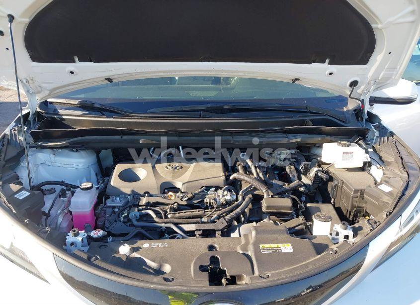 Photo 10 of 2024 Toyota Sienna LIMITED (VIN 5TDZRKEC6RS209376)