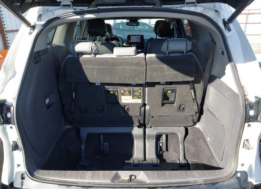 Photo 8 of 2021 Toyota Sienna LIMITED (VIN 5TDZRKEC7MS038159)